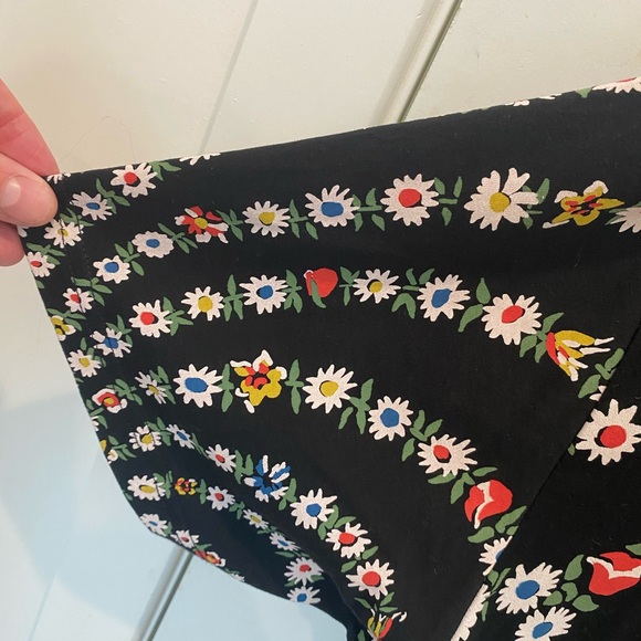 Givenchy, Kaleidoscope Daisy T-Shirt, XL, Excellent condition, worn once. - Picture 4 of 8